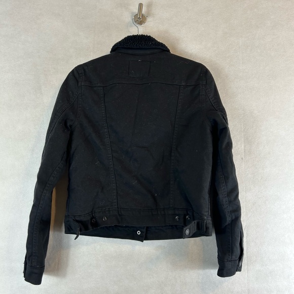 Levi’s black original Sherpa trucker denim Jean Jacket gently used size Small - Picture 6 of 7